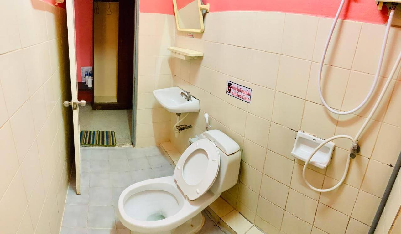 Phimai Inn Hotel מראה חיצוני תמונה